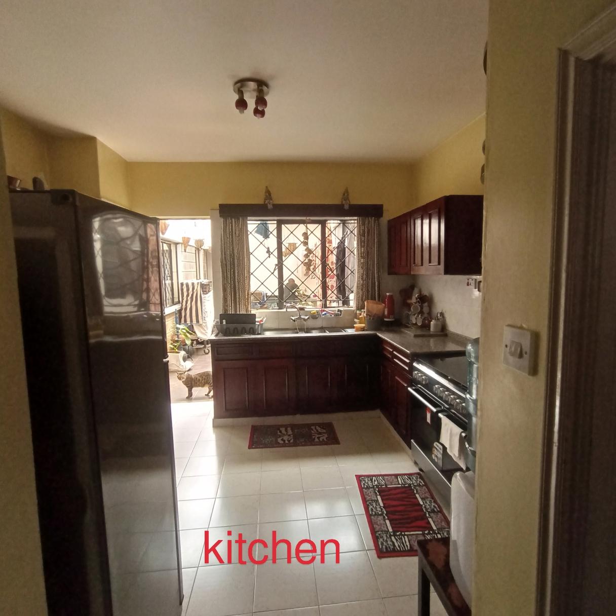 4-Bedroom Townhouse on Sale - Image 8