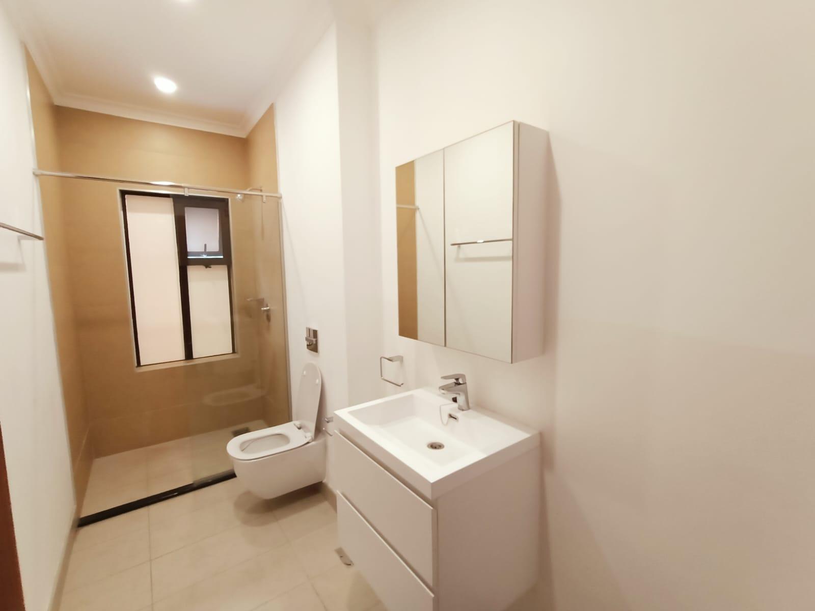 5-Bedroom Townhouse for Sale in Kaputei Gardens - Image 2