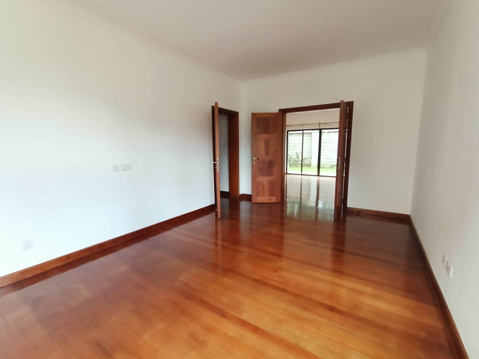 5-Bedroom Townhouse for Sale in Kaputei Gardens - Image 8