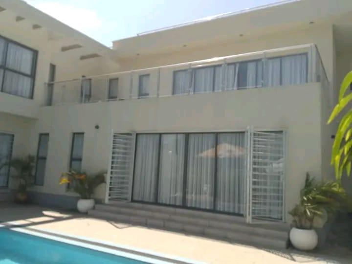 5BR Townhouse for Sale in Runda  - Image 6
