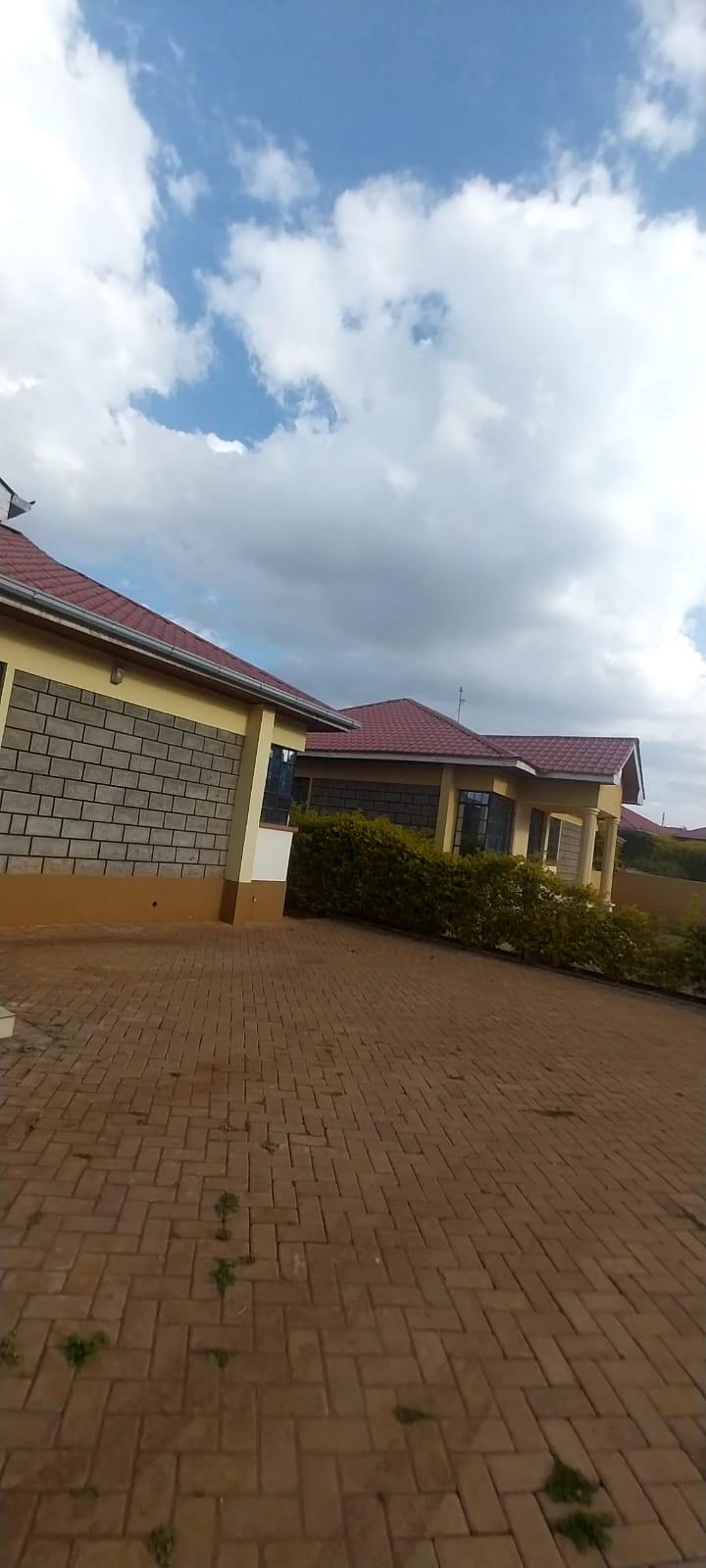 3BR Home on Sale in Kenyatta Road - Image 2