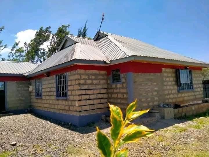 Distress sale of a 3bdr house - Image 9