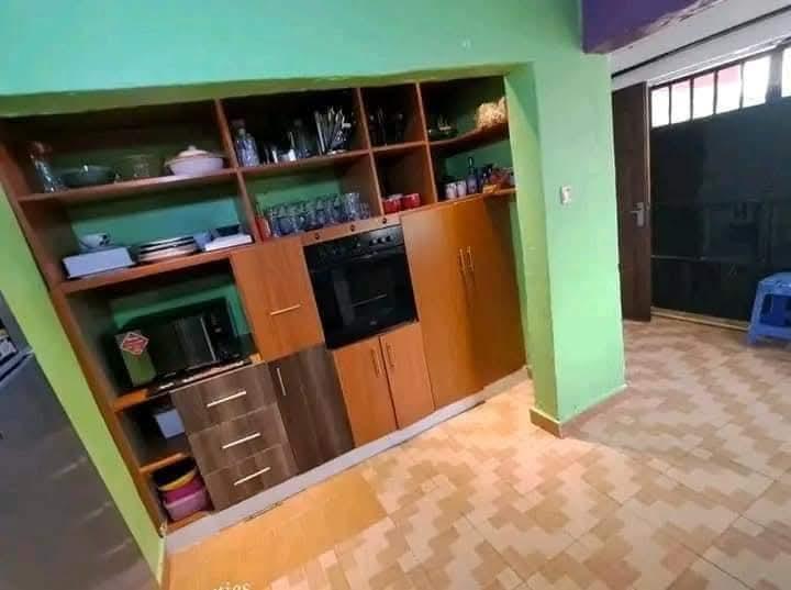 Distress sale of a 3bdr house - Image 6