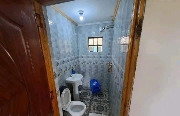 Distress sale of a 3bdr house - Image 4