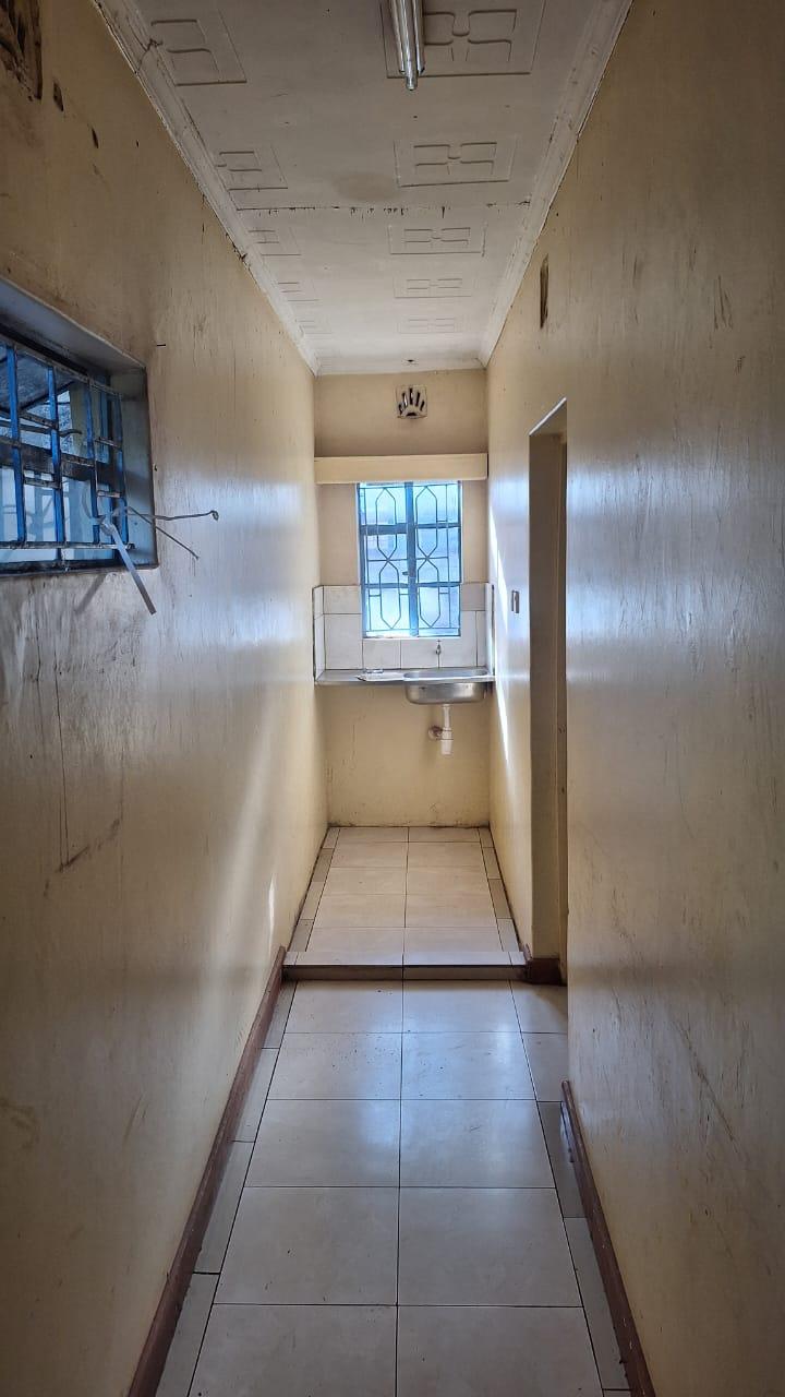 Home to let/sale in Karen  - Image 3