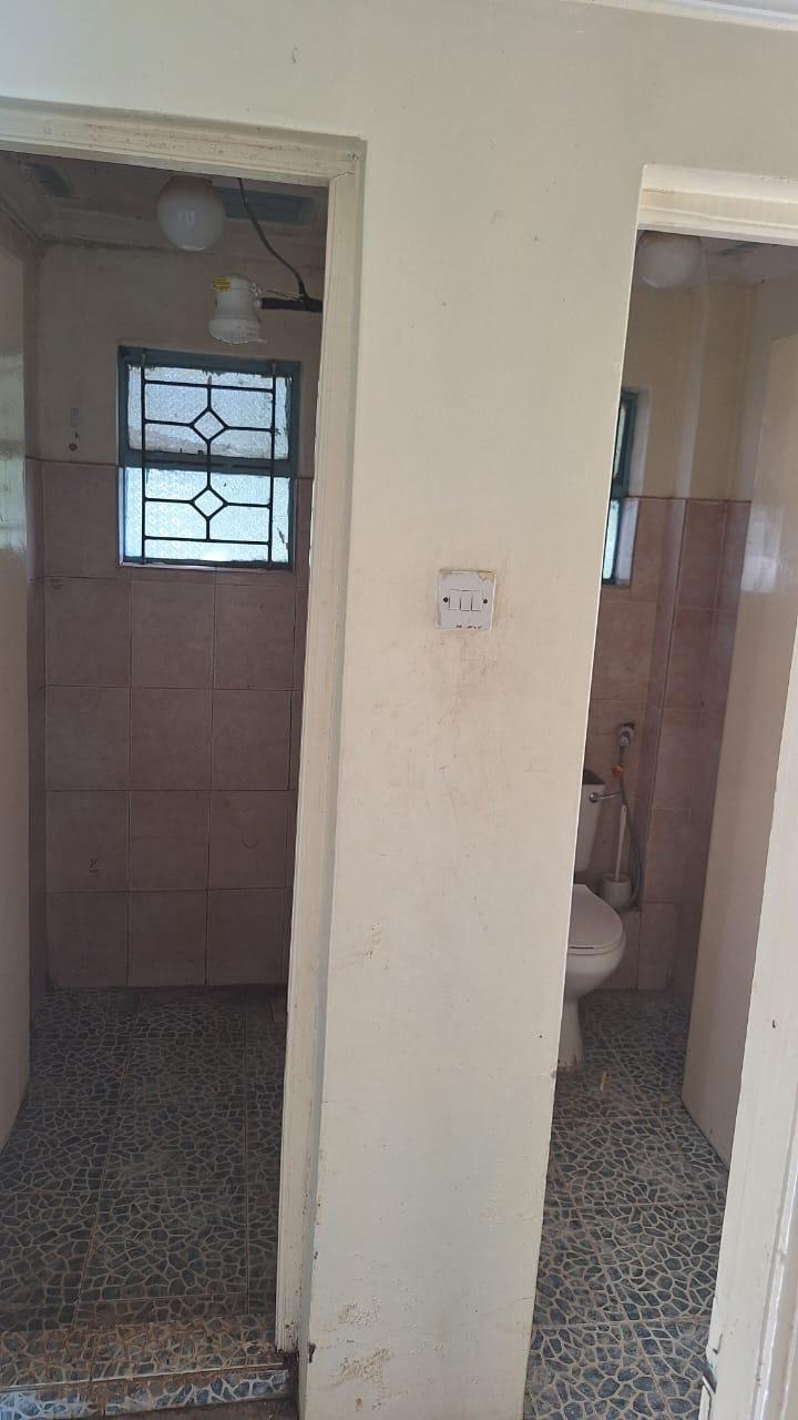 Home to let/sale in Karen  - Image 11