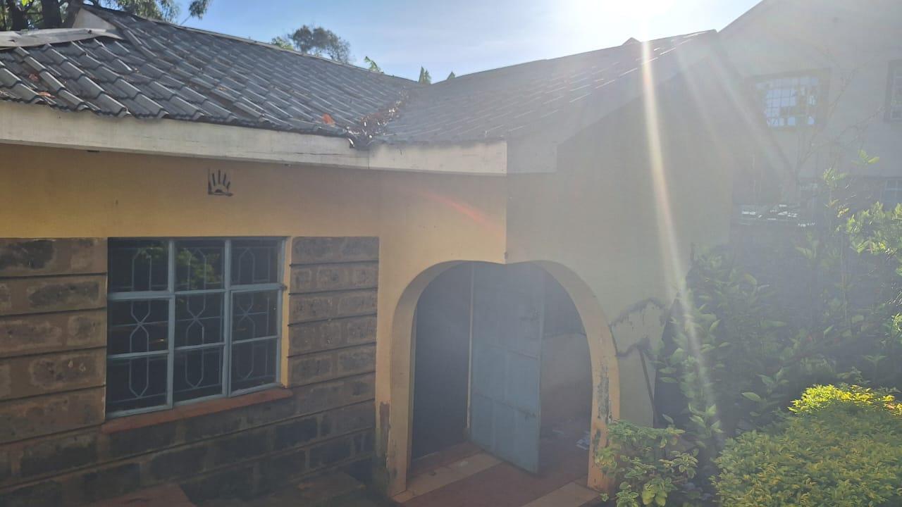 Home to let/sale in Karen  - Image 16