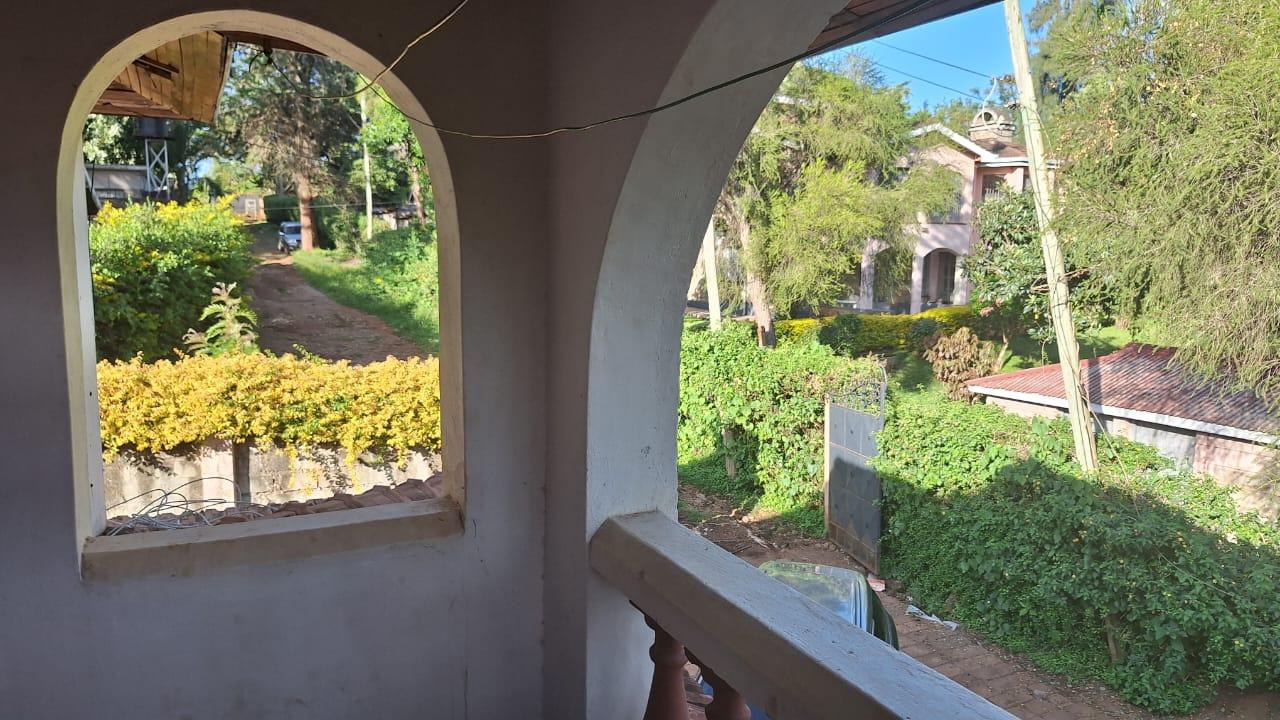 Home to let/sale in Karen  - Image 24