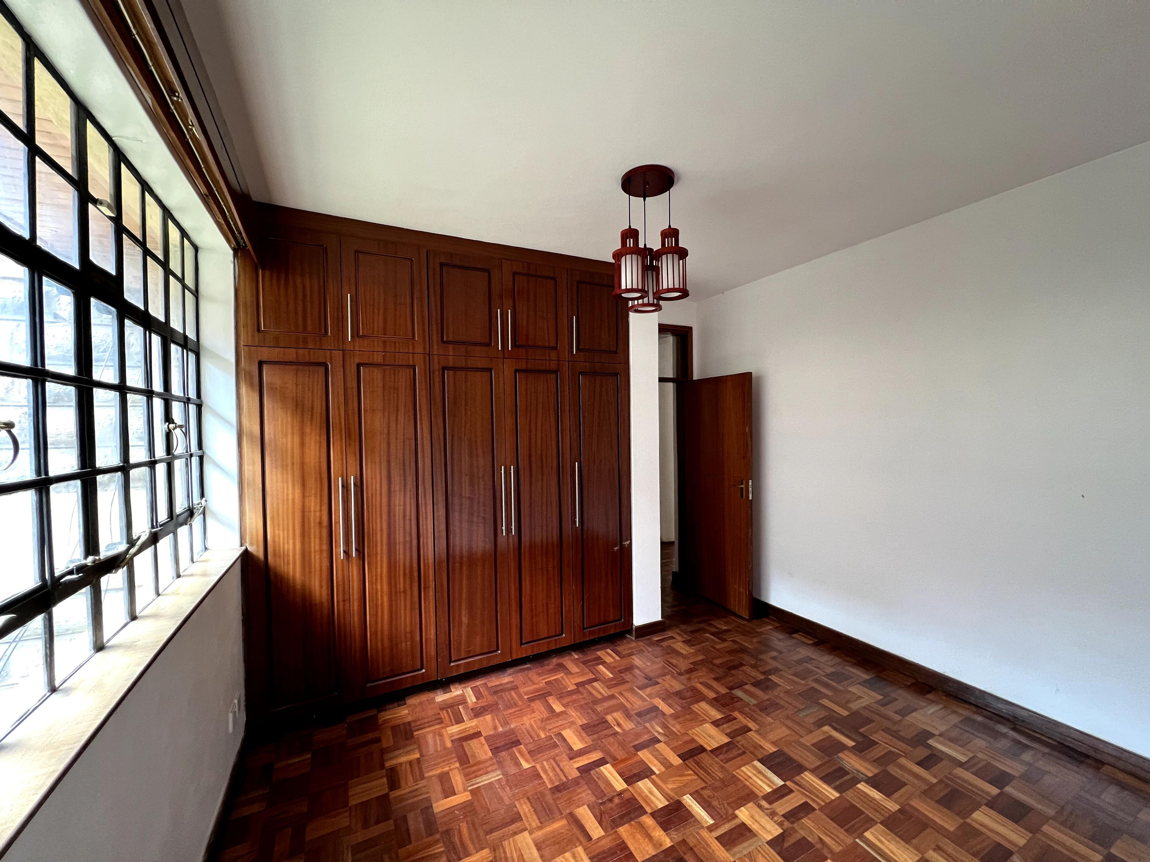 Luxurious 5-Bedroom All-Ensuite House on Sale in Kileleshwa - Image 7