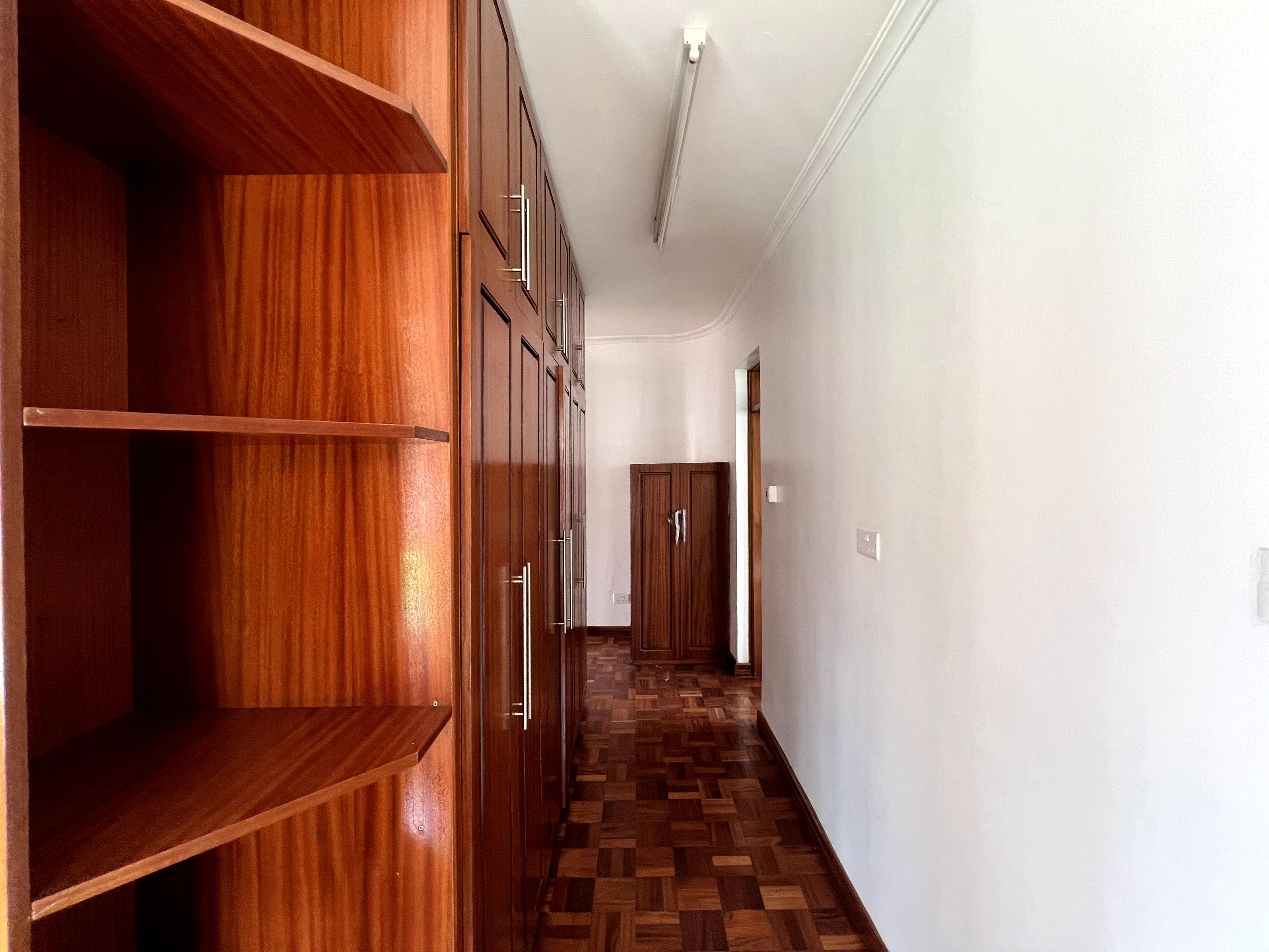 Luxurious 5-Bedroom All-Ensuite House on Sale in Kileleshwa - Image 11