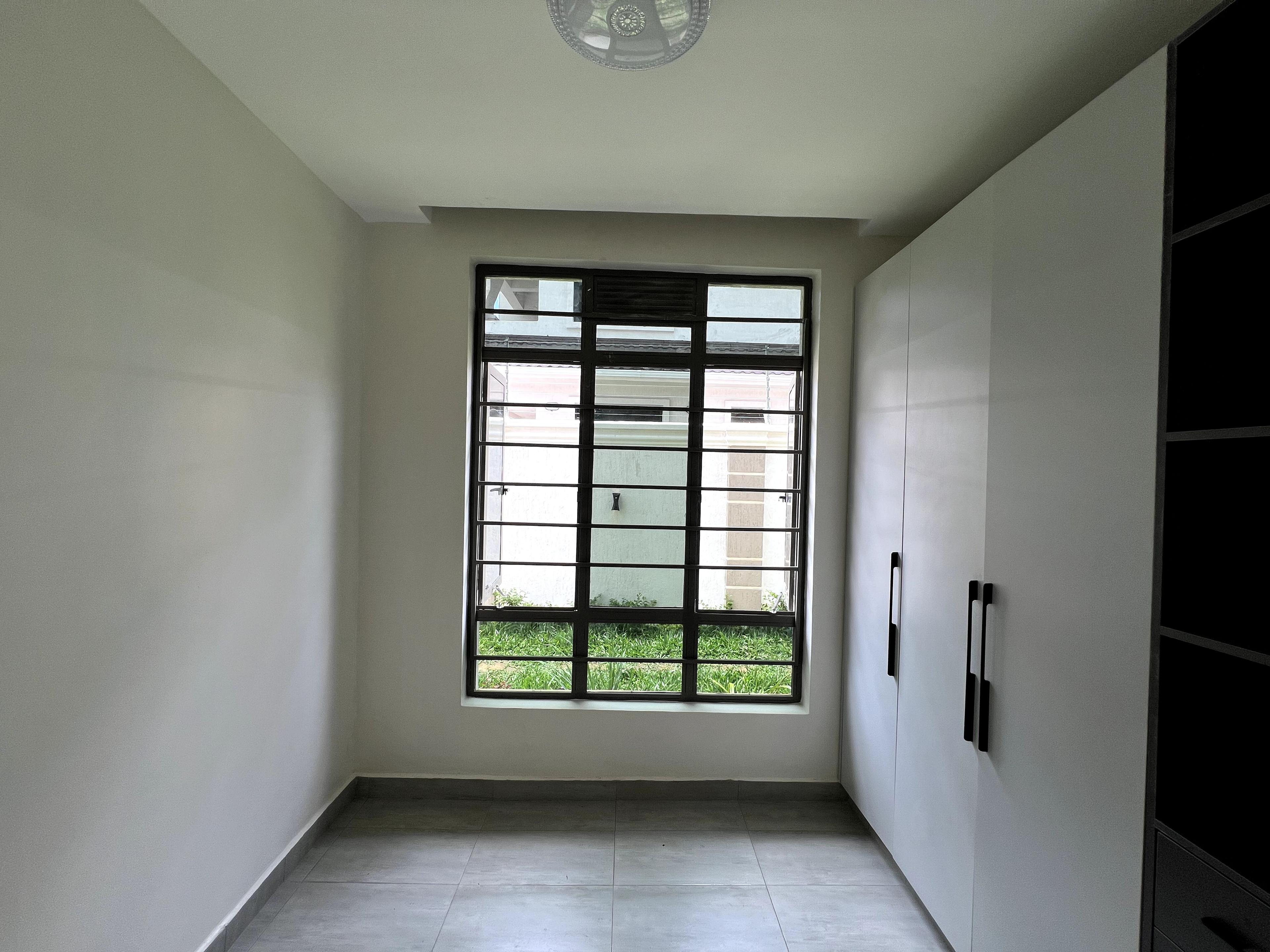 4-Bedroom Villas in Membley Estate - Image 12