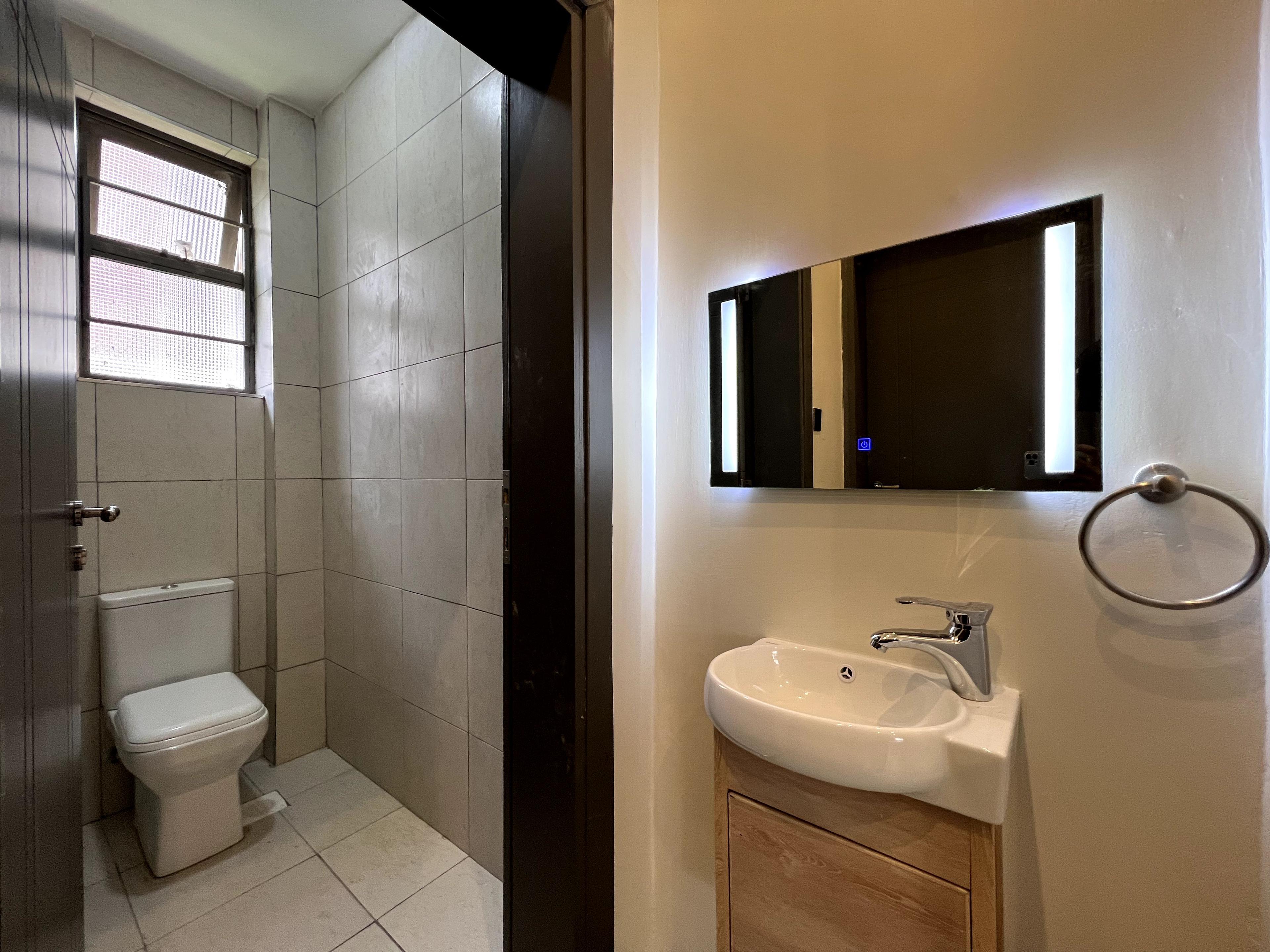 4-Bedroom Villas in Membley Estate - Image 27