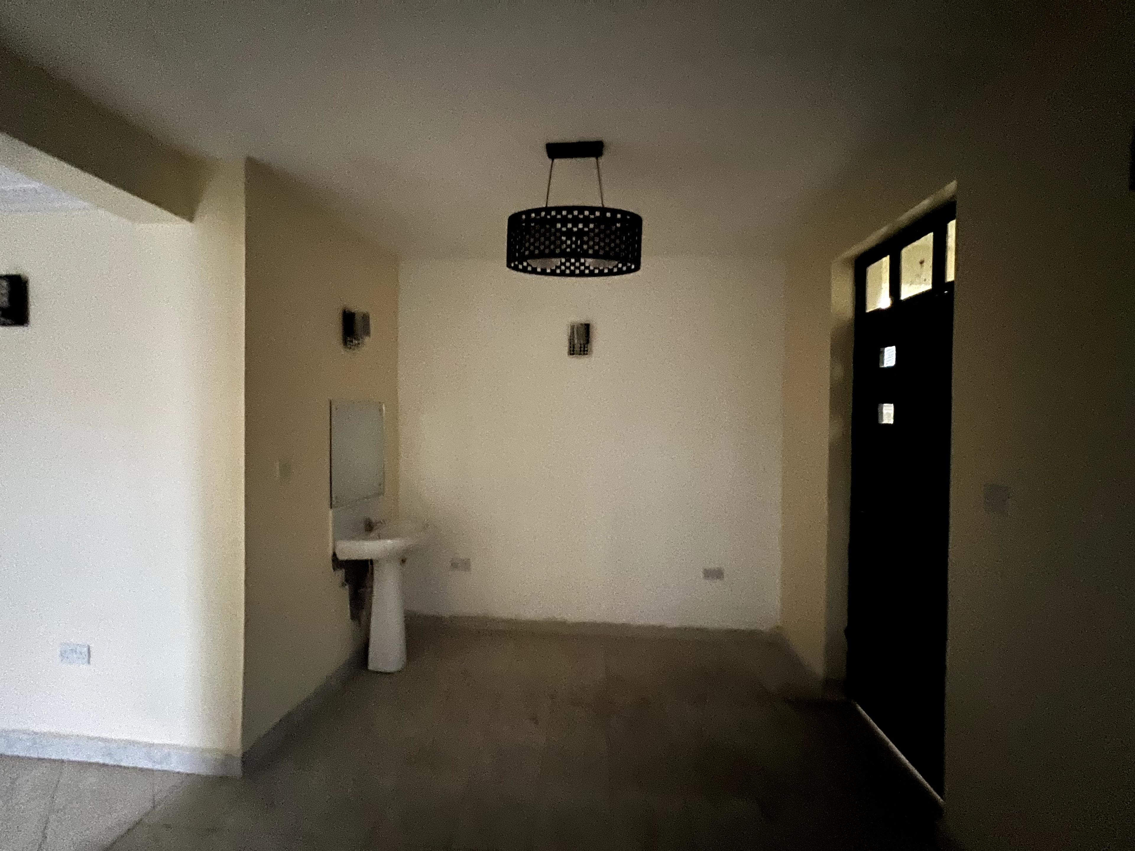 3-Bedroom All Ensuite Home at Matangi Junction - Image 7