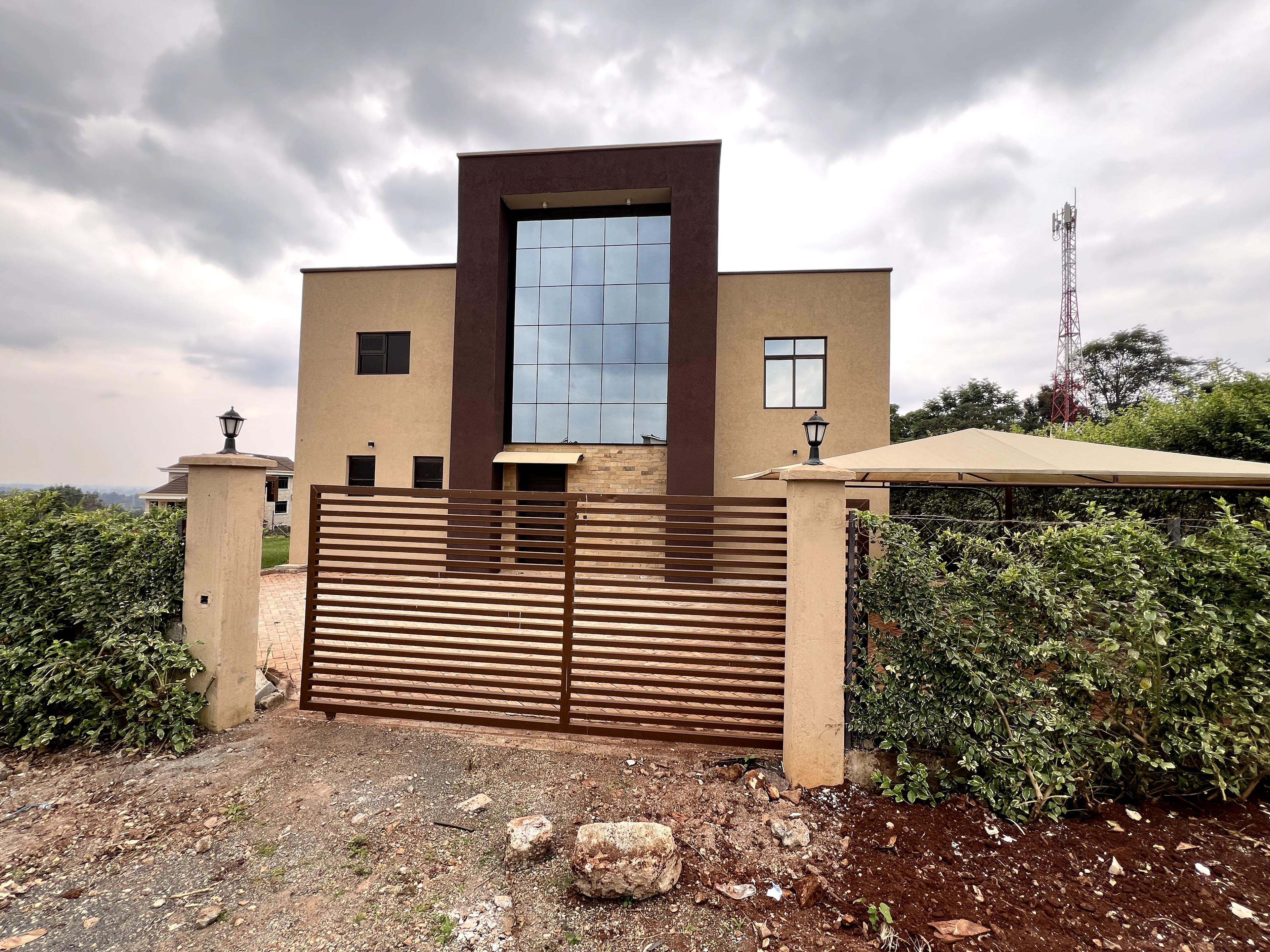 4-Bedroom Mansion in Kiambu Town - Image 20