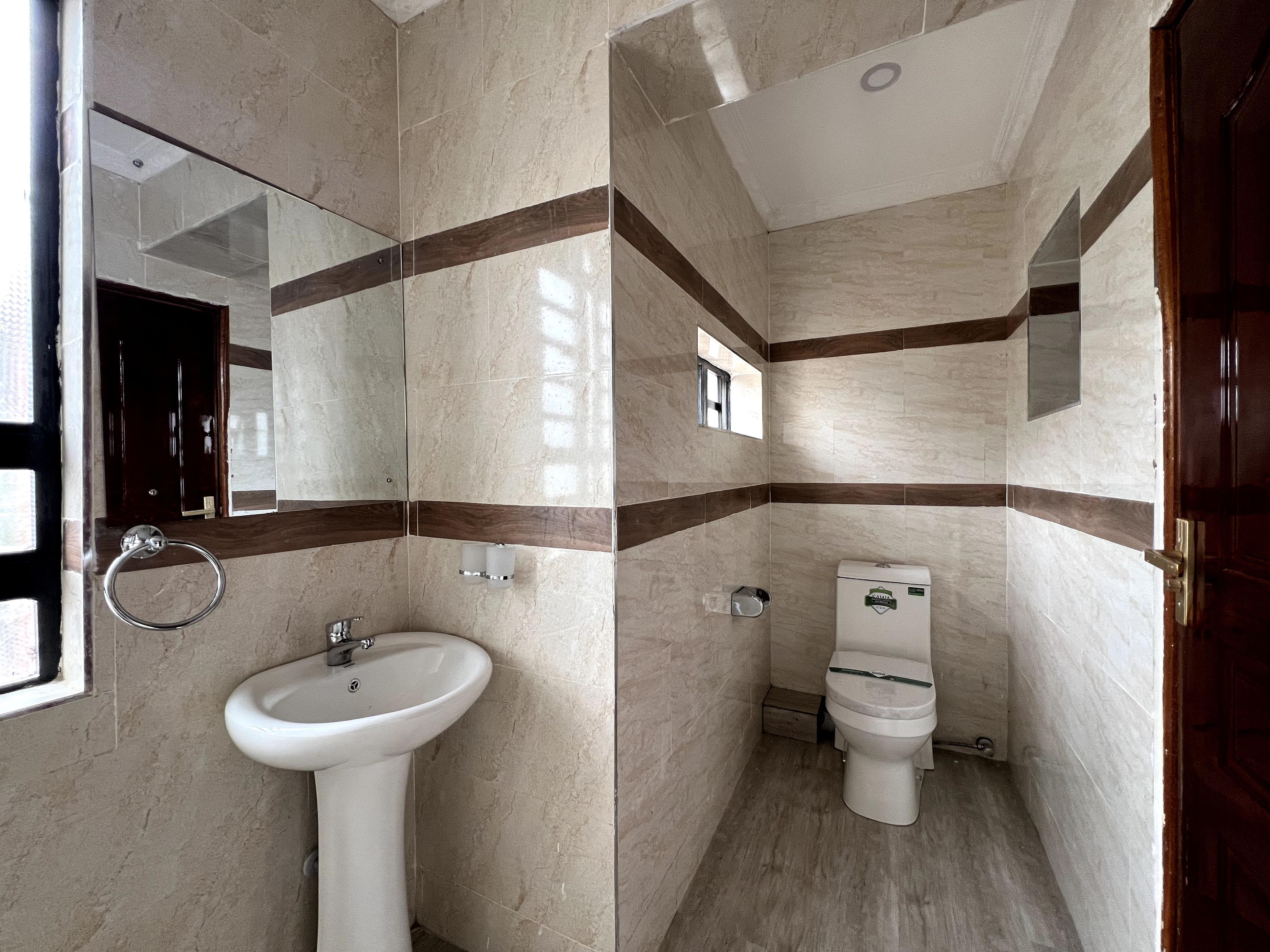 6-Bedroom Villa in a Gated Estate, Ruiru Mugutha - Image 12