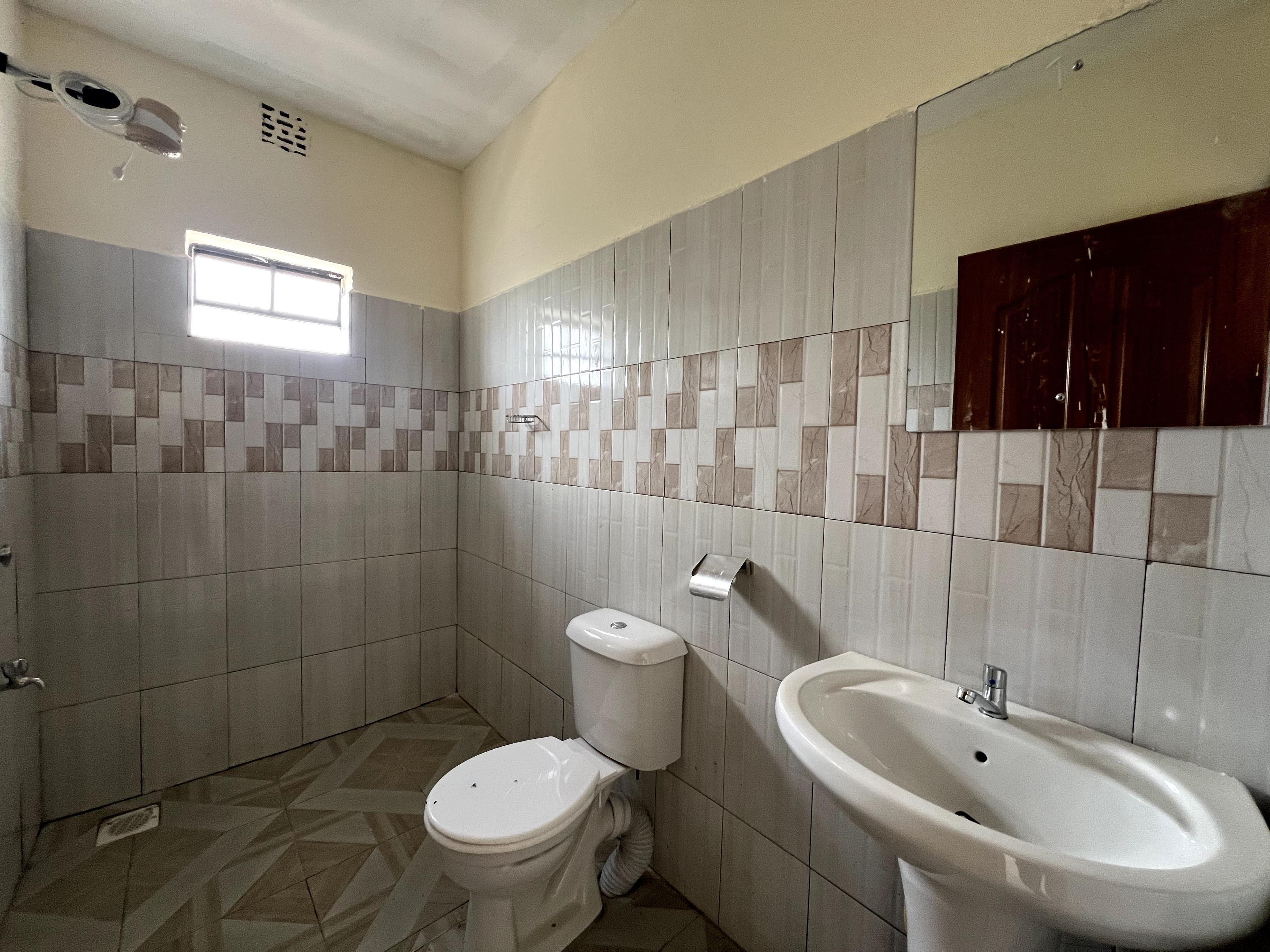 3-Bedroom All Ensuite Home in Acacia, Kitengela - Image 12