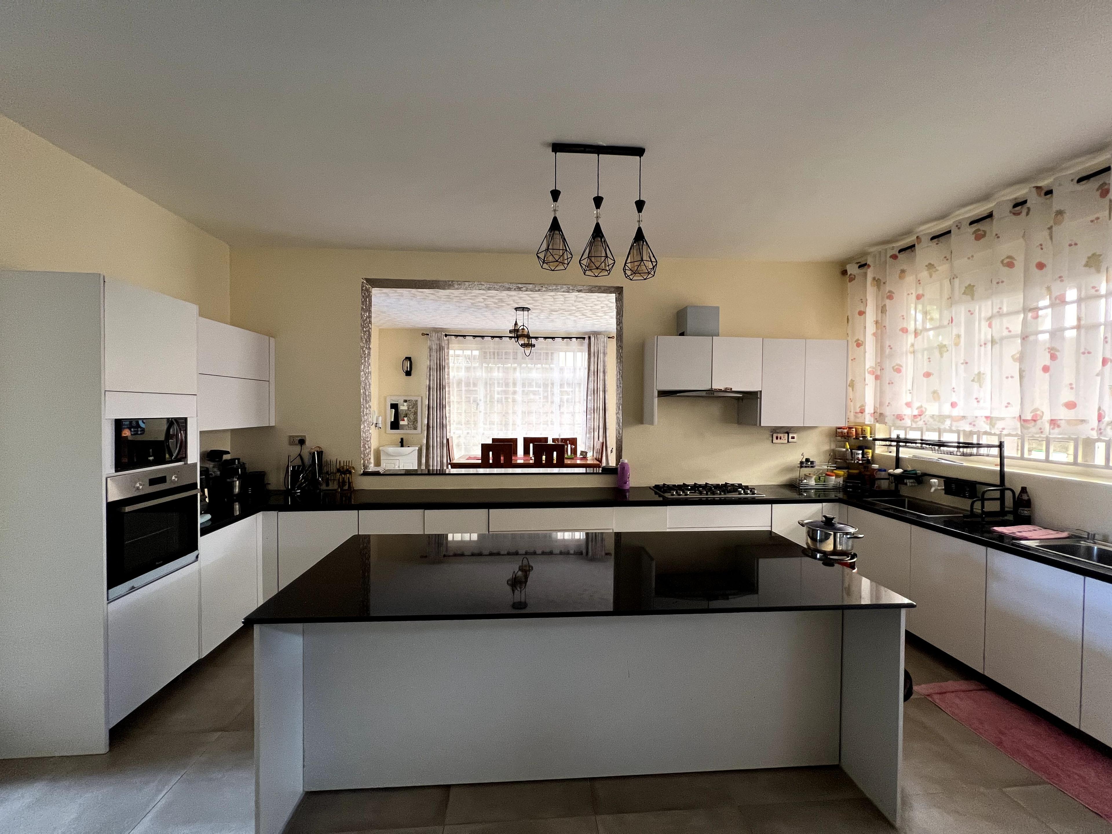 4-Bedroom All Ensuite Mansion in Yukos, Kitengela - Image 2