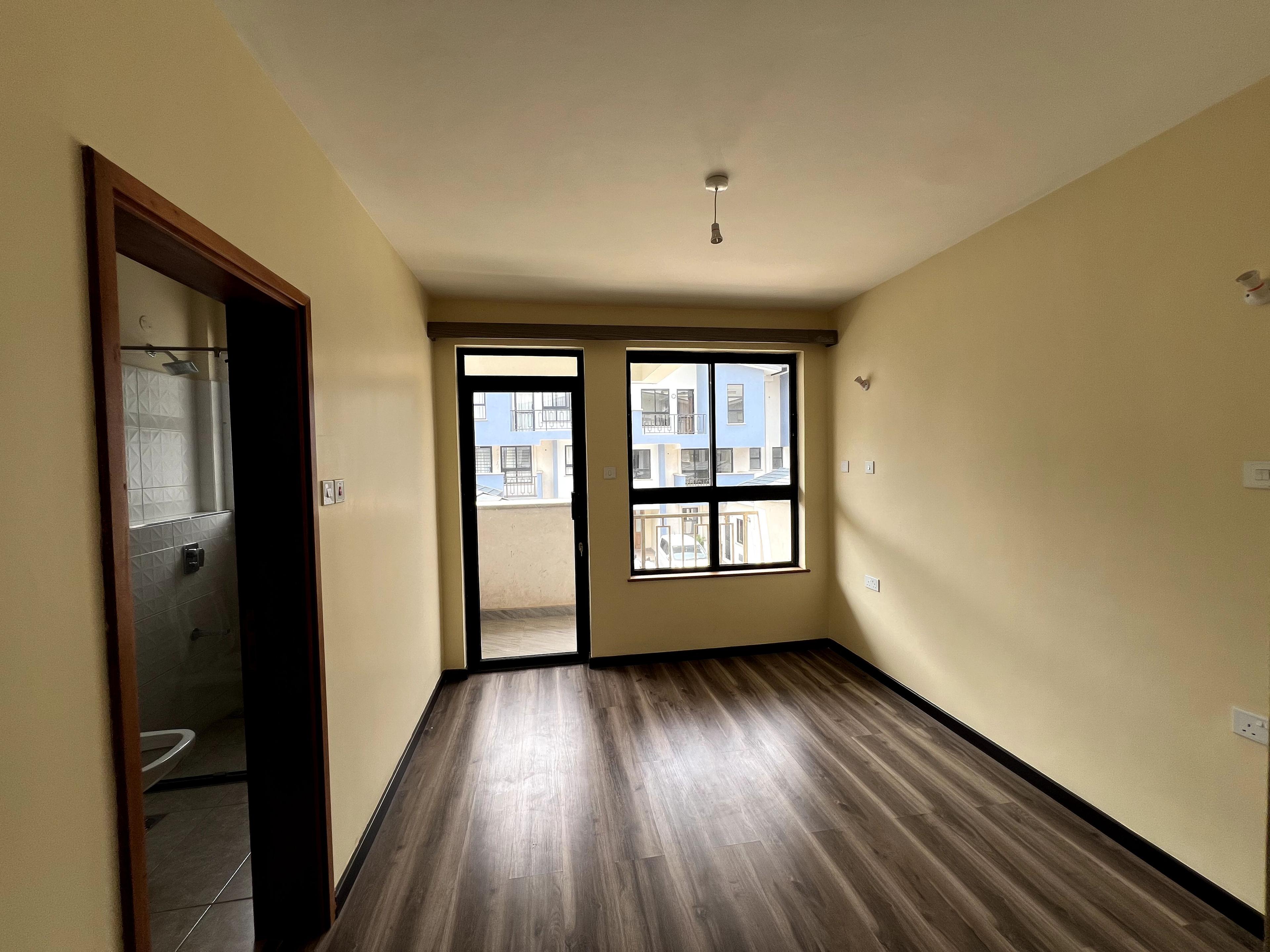 Luxurious 4-Bedroom Triplex in Langata - Image 11