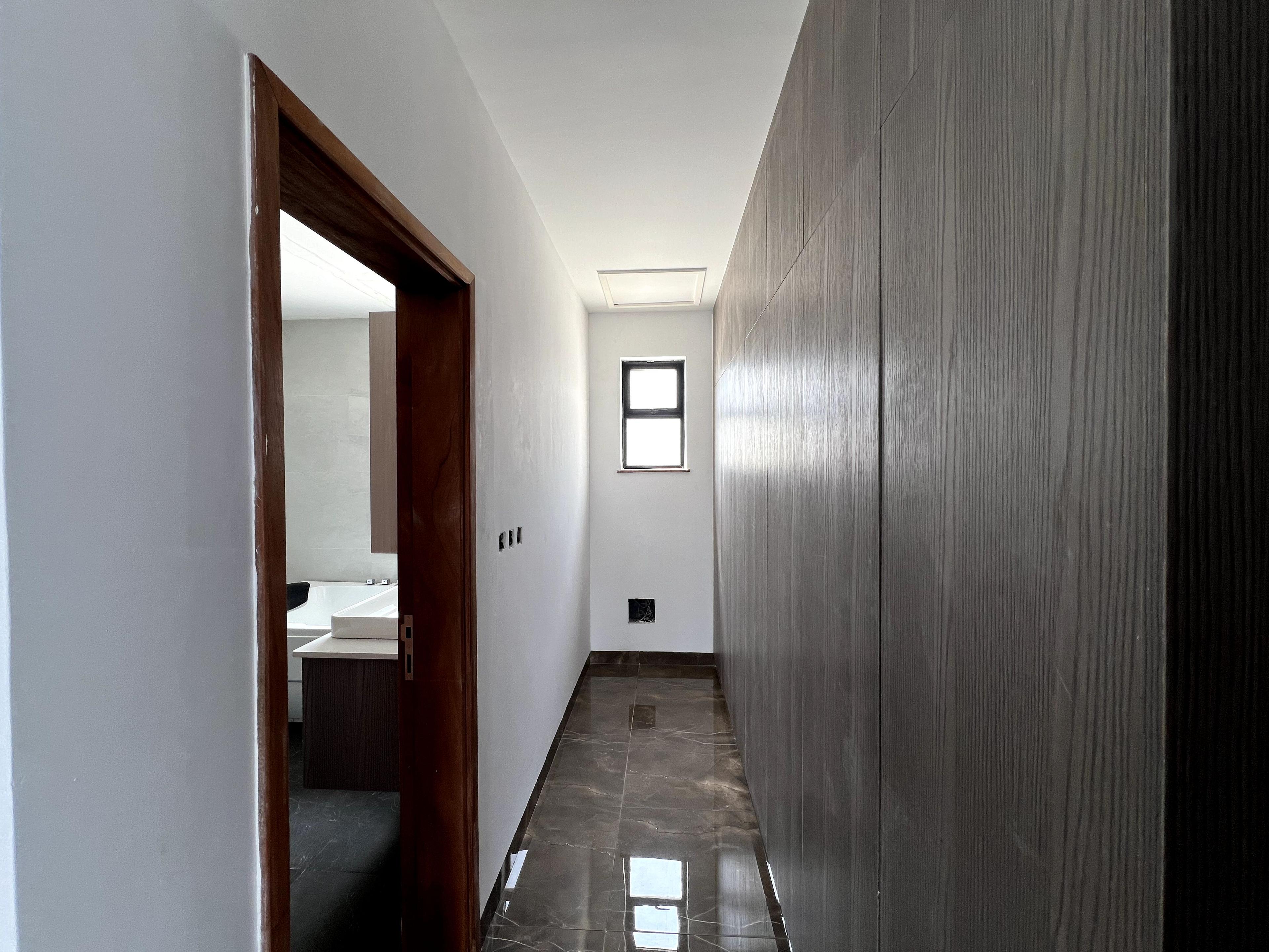 Luxurious 4-Bedroom Triplex in Langata - Image 21