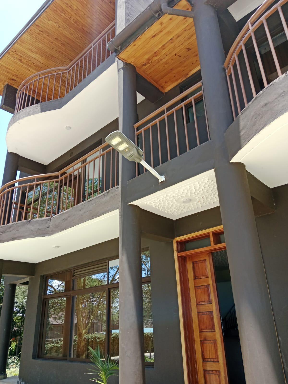 Smart Villa for Sale at a Golf Resort - Lake Elementaita - Image 11