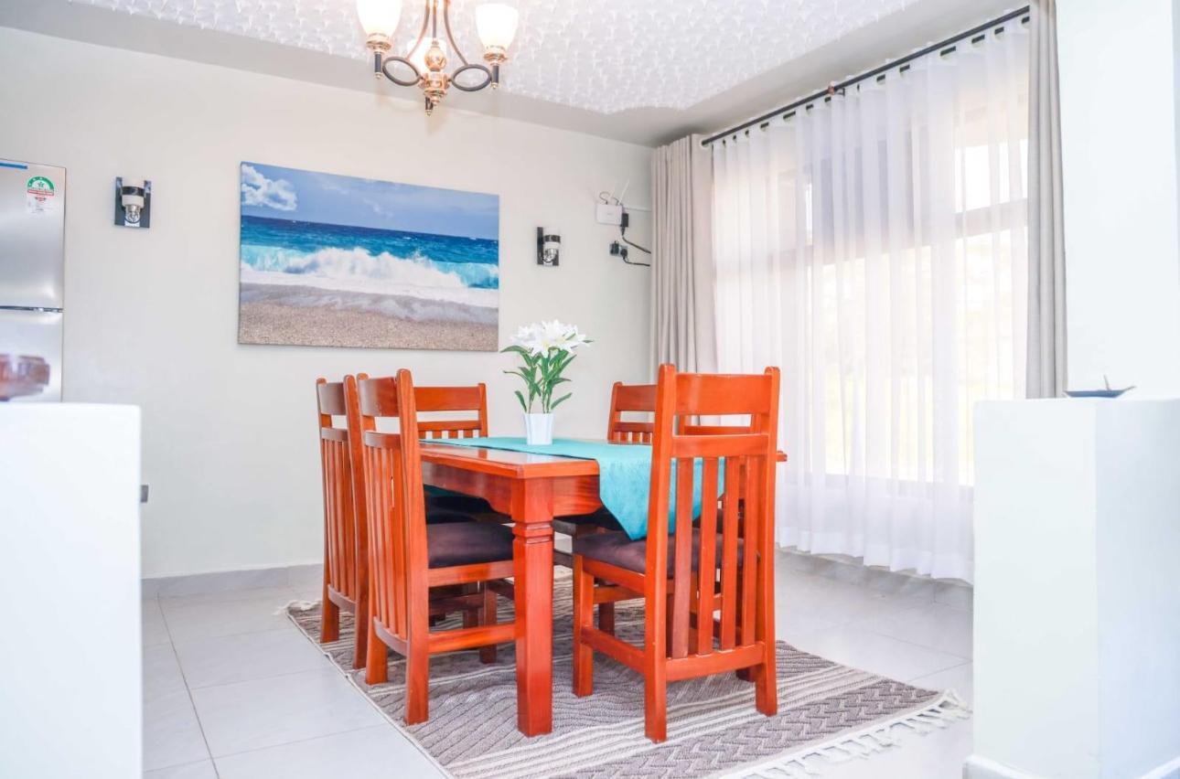 Smart Villa for Sale at a Golf Resort - Lake Elementaita - Image 8