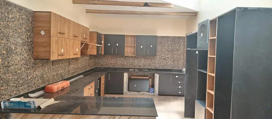 tunning 7-Bedroom Mega Mansion on Sale in Ridgeways Estate - Image 10