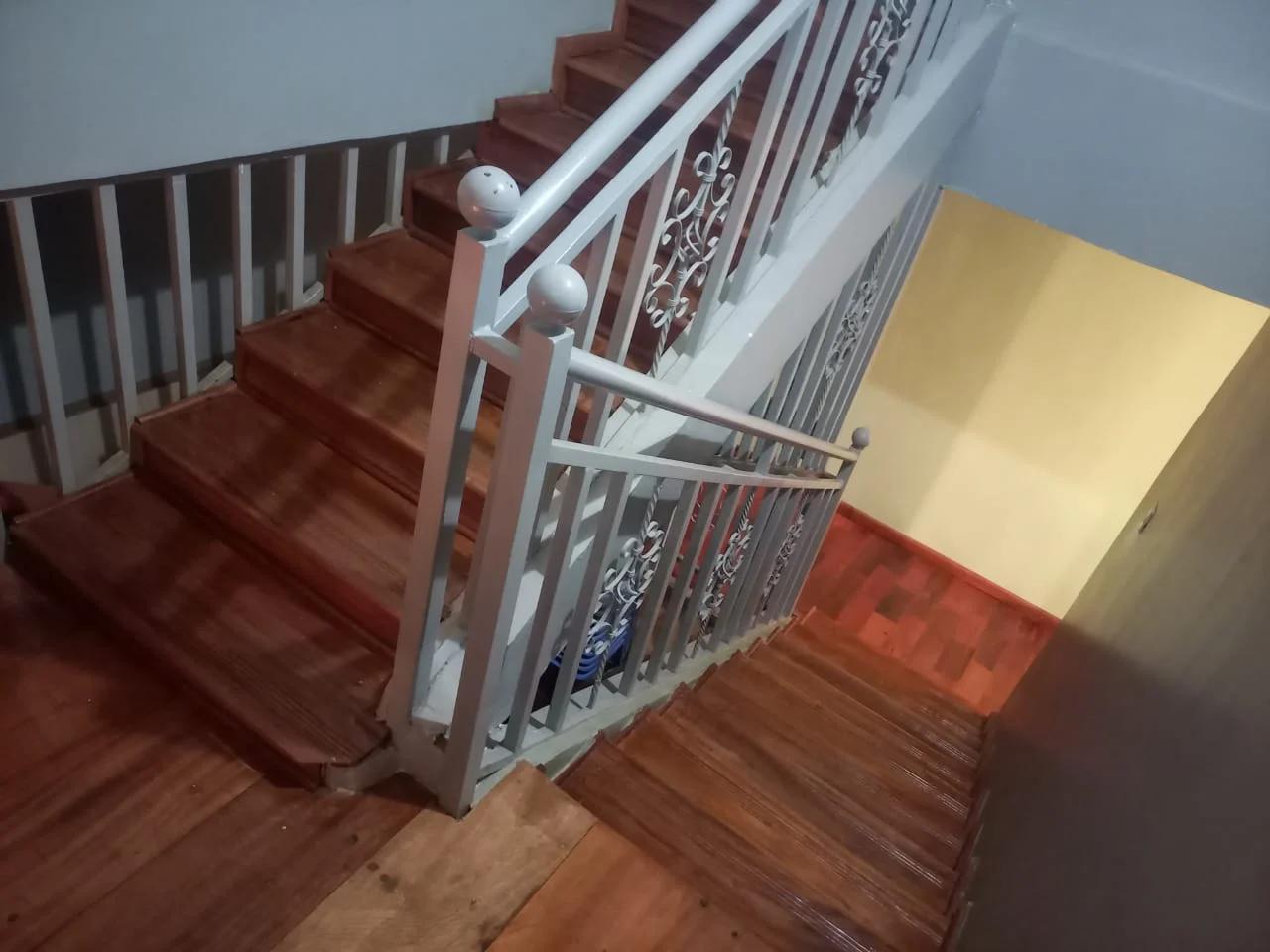 Exquisite 7-Bedroom Mega Mansion for Sale ā Ruiru Mugutha - Image 2