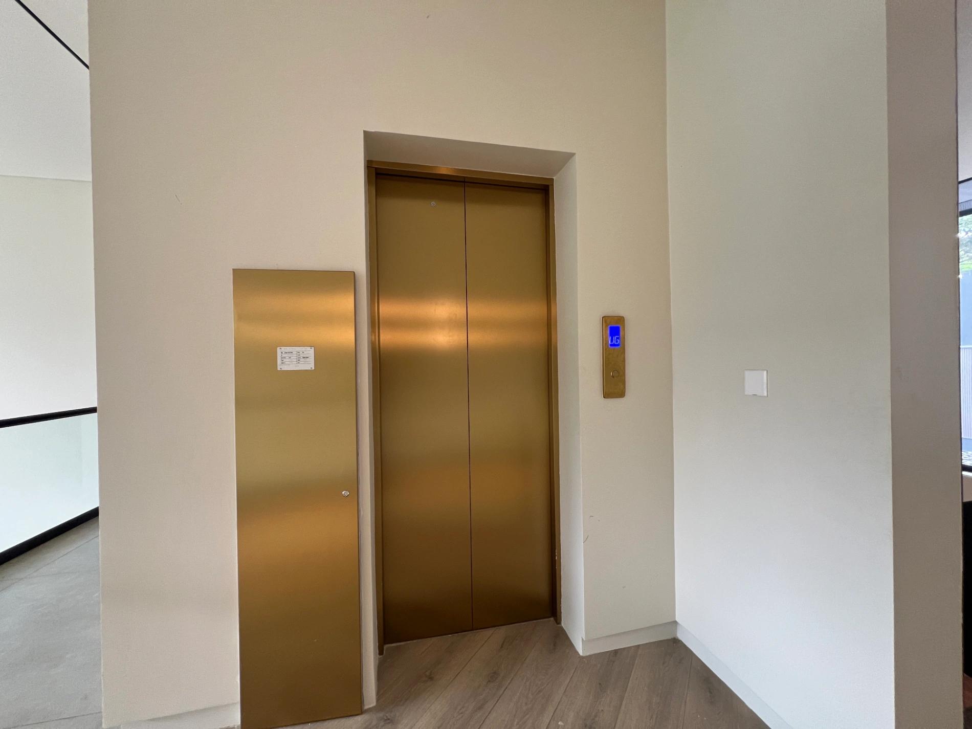 5BR Townhouse on Sale in Kitisuru - Image 10