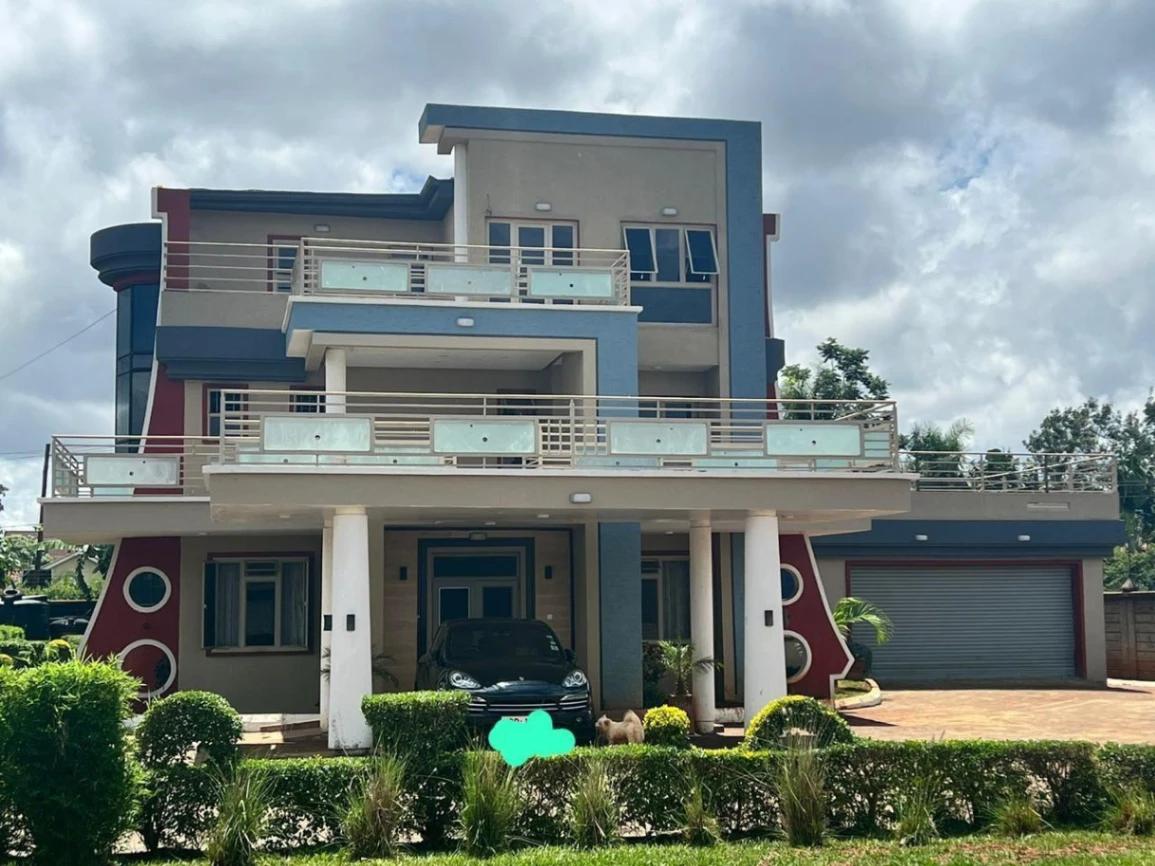 Mega mansion on Sale in kiambu road  - Image 10