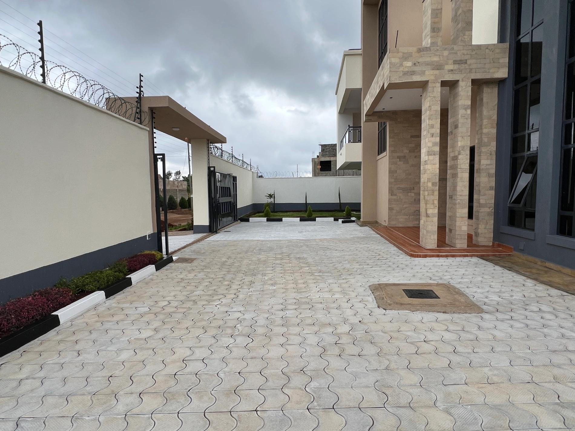 4-Bedroom Maisonette for Sale – Githigiri Estate (Golf View Estate), Thika,  - Image 16
