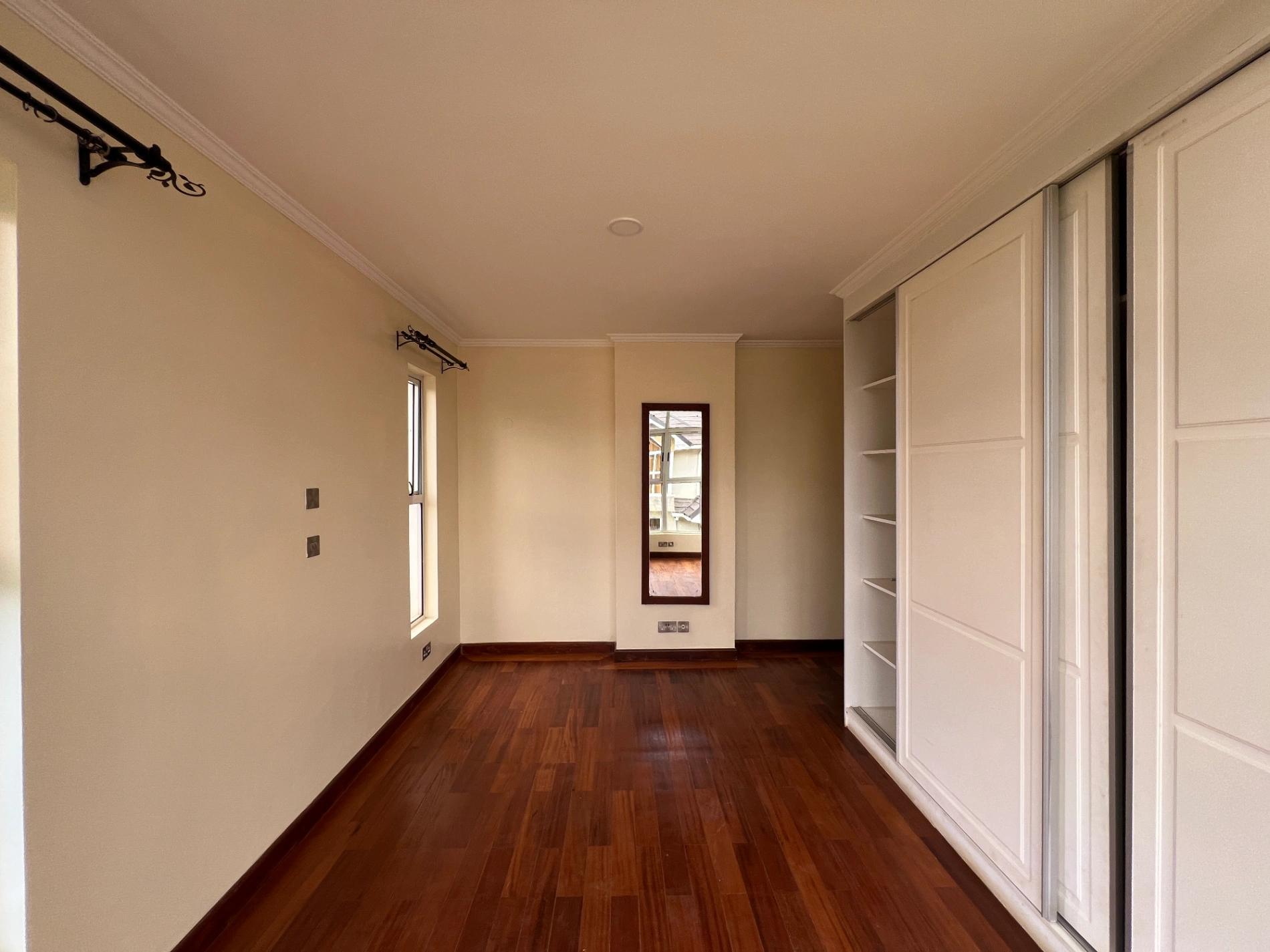 5BR +GYM +SQ on Sale in Lavington  - Image 17