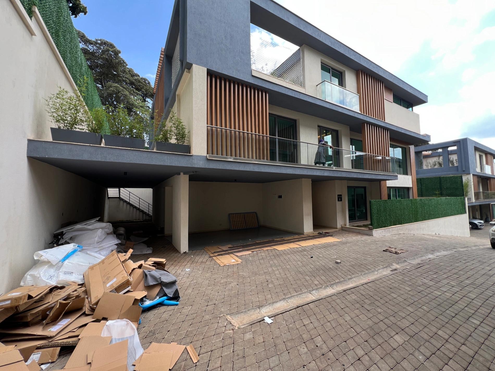 Luxury 5-Bedroom Townhouse for Sale – Lavington - Image 2