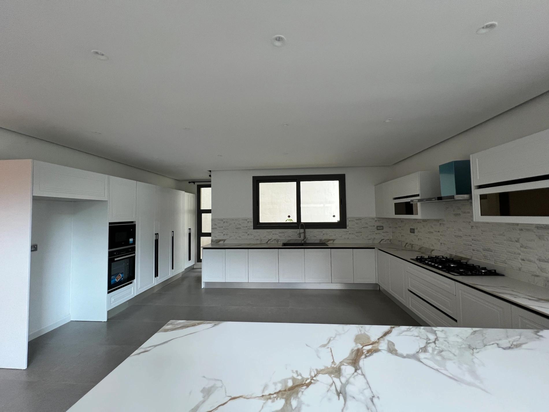 Luxury 5-Bedroom Townhouse for Sale – Lavington - Image 4
