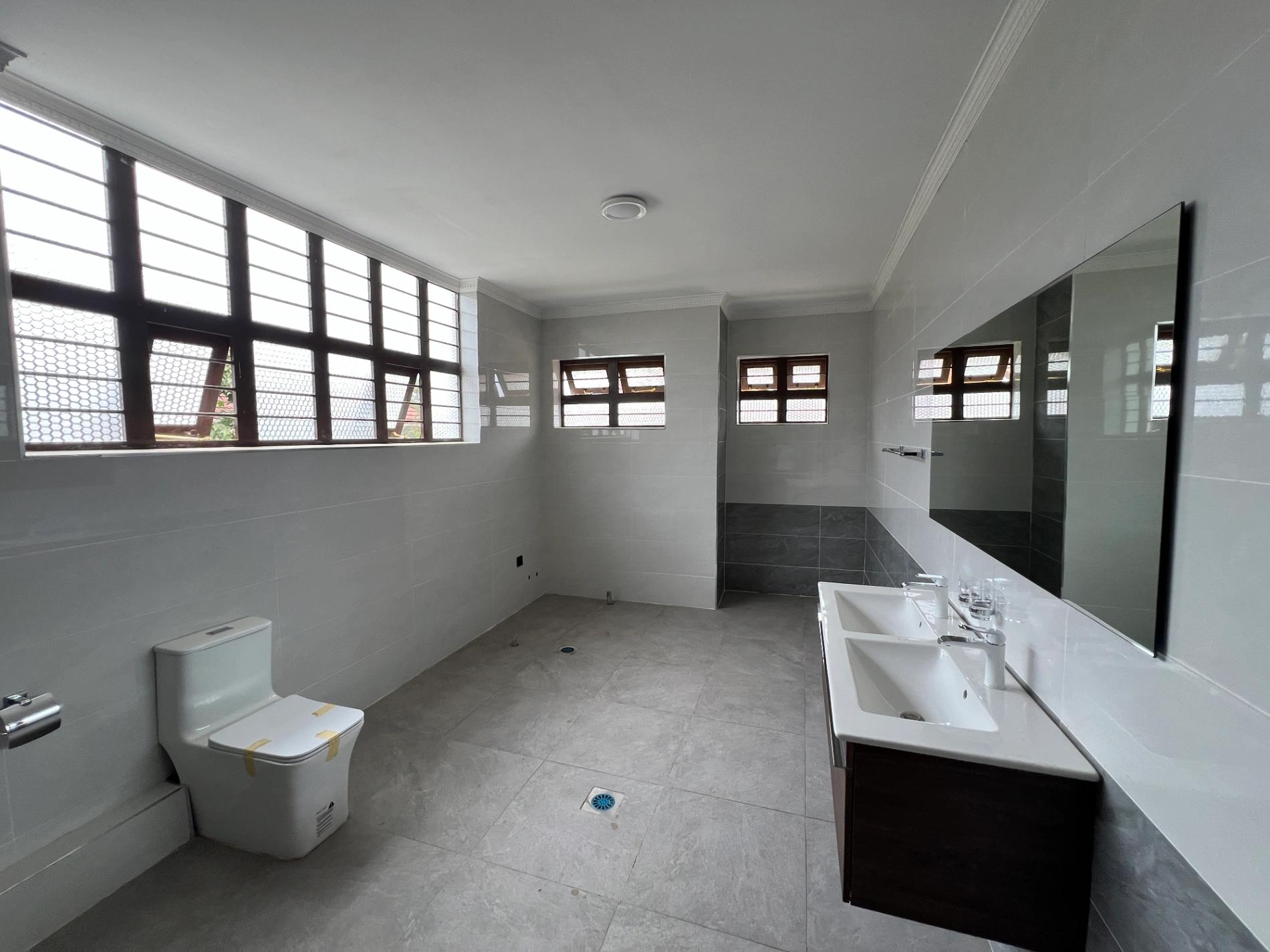 5BR Town House on Sale in Kiambu Road  - Image 7
