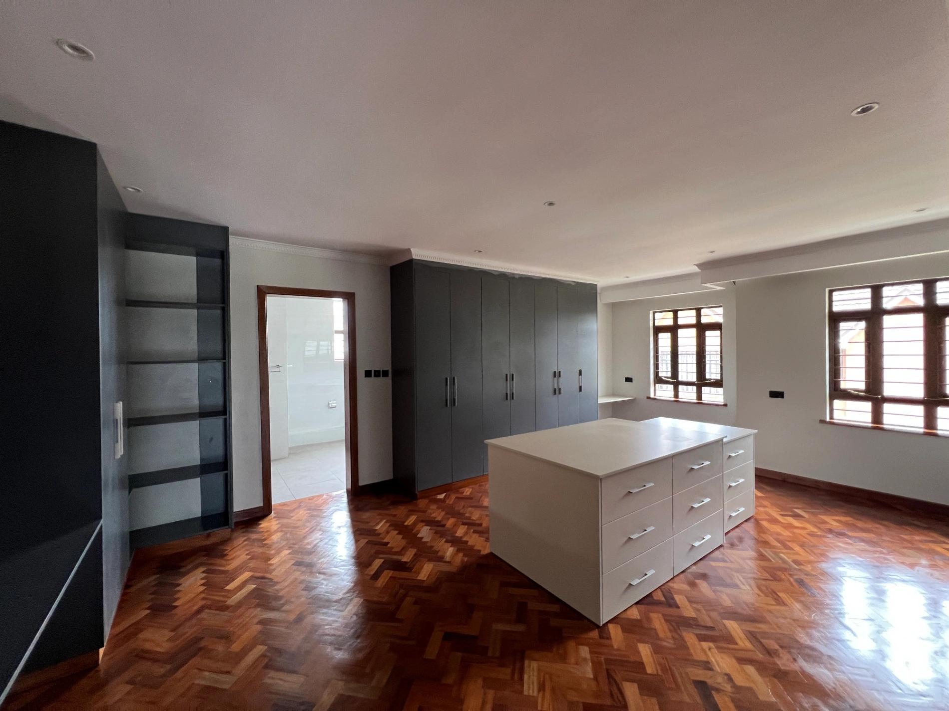 5BR Town House on Sale in Kiambu Road  - Image 15