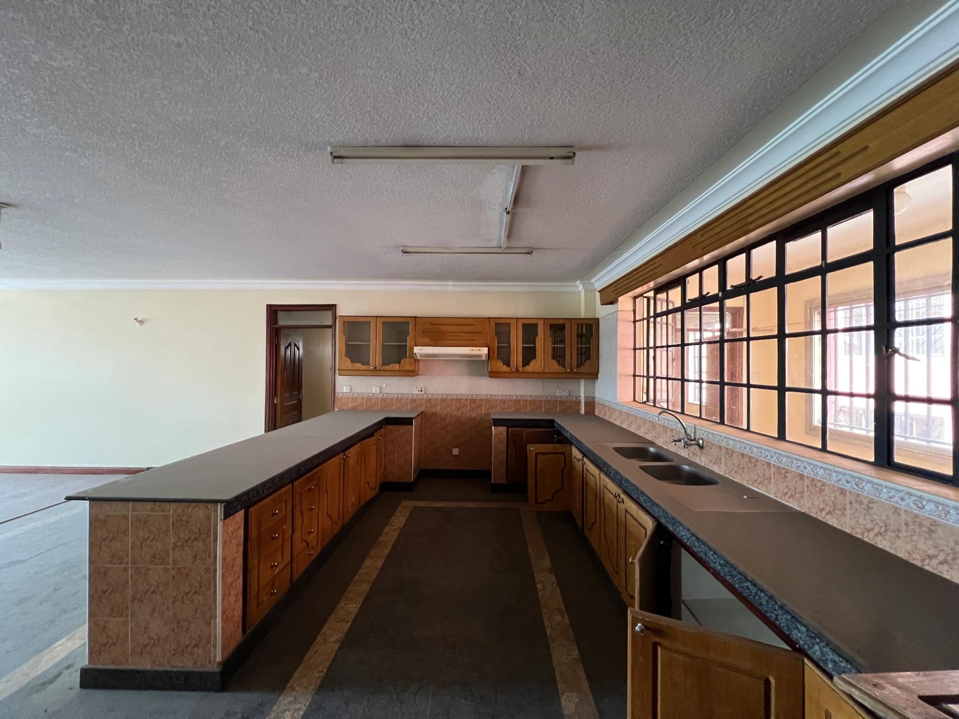 3BR on Sale Along King'ara Road - Lavington  - Image 3