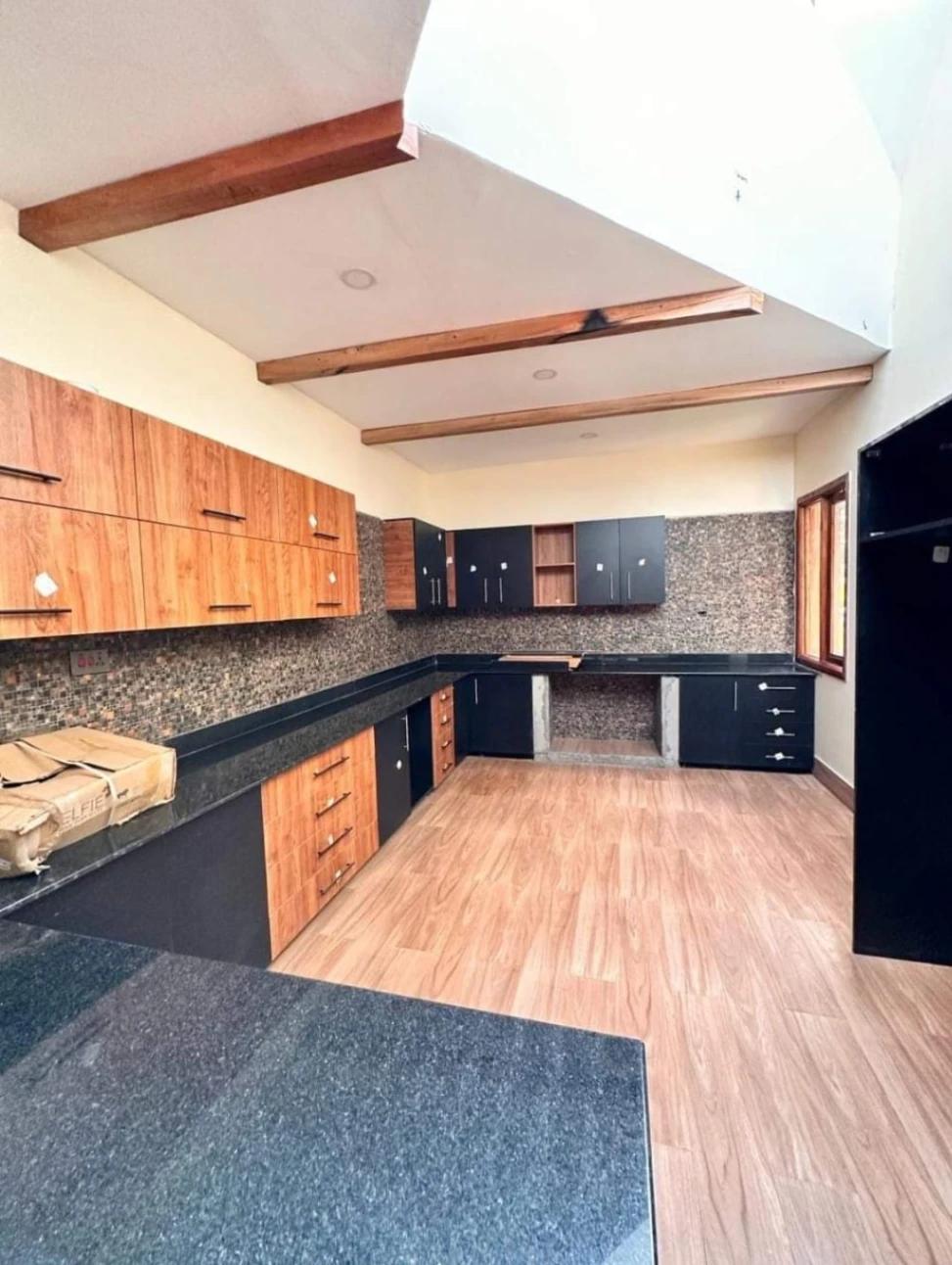 Ambassadorial 6-Bedroom House for Sale in Ridgeways- Kiambu Road - Image 8
