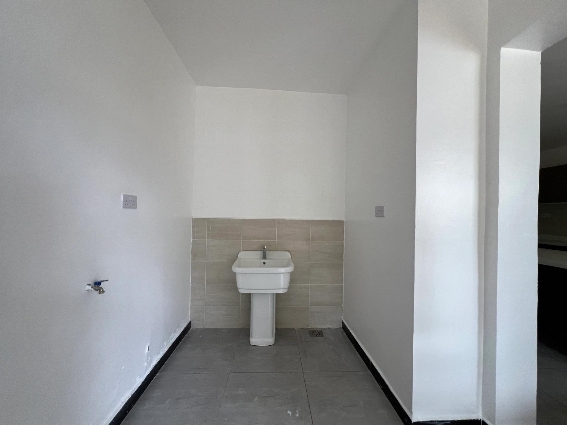 5BR Townhouses on Sale in Karen  - Image 24